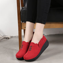 Load image into Gallery viewer, Round toe fly woven mesh thick sole ladies casual shoes
