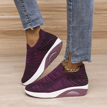 Load image into Gallery viewer, Women&#39;s low top fly woven casual sneakers
